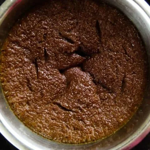 Watalappan (pudin de coco y melaza al vapor)