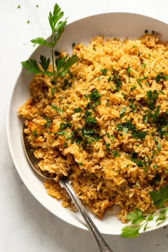 Arroz condimentado a la sartén en 30 minutos