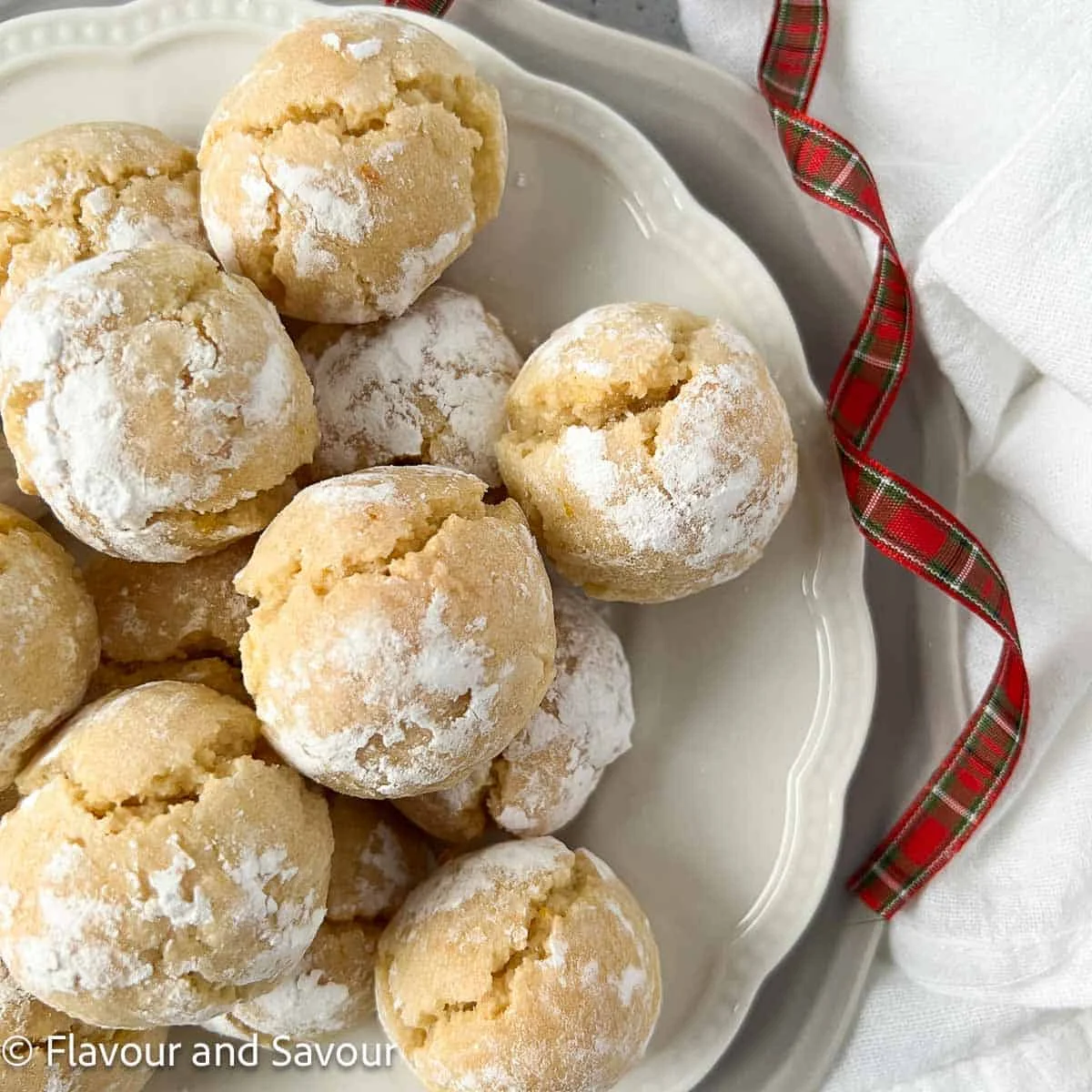 Soft and Chewy Italian Almond Cookes (Amaretti)