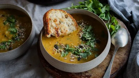 Sweet Potato & Zucchini Soup