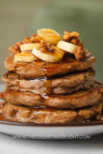 Fluffy Cinnamon Pancakes (Vegan)