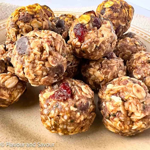 Oatmeal Energy Bites