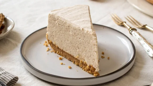 Riquísimo postre de canela y leche condensada para el Año Nuevo: no necesitas horno y tiene una textura cremosa espectacular