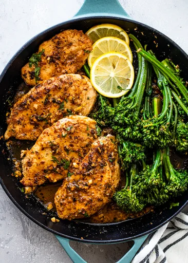Garlic Butter Chicken and Broccoli (20 Minutes!)