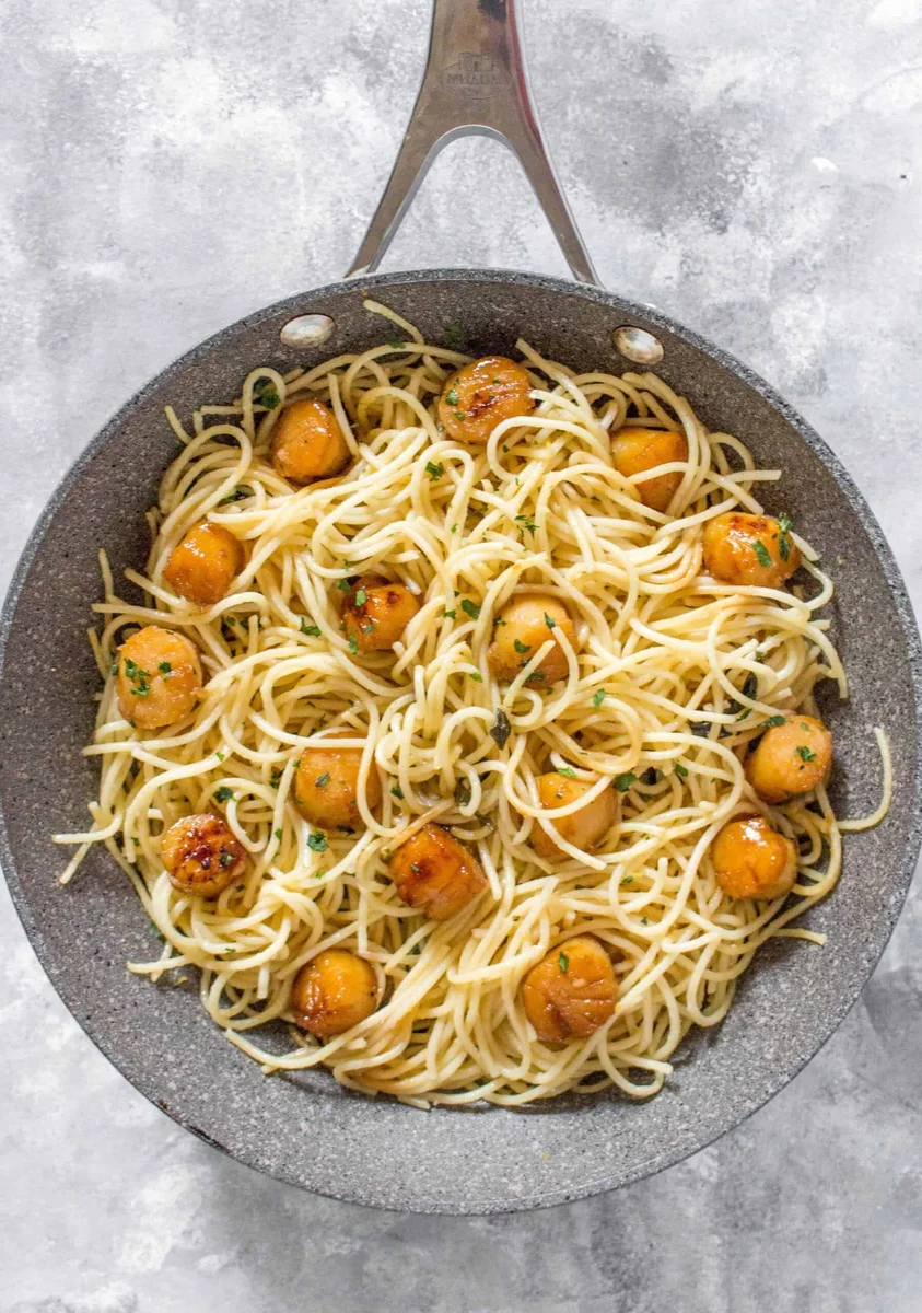 Spicy Honey Garlic Scallops