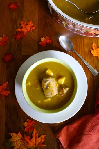 Split Pea Soup with Pork Ribs
