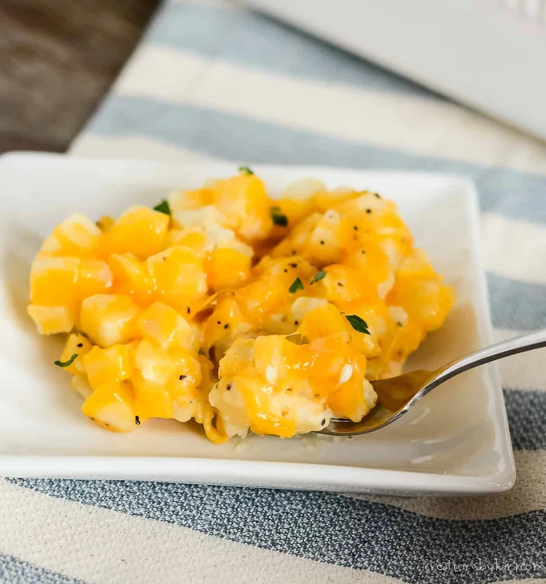 Easy Cheesy Potatoes Recipe