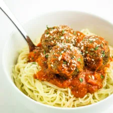 Vegan Quinoa Mushroom Meatballs
