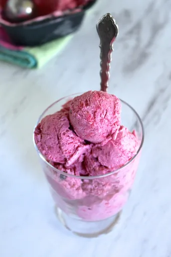 Blackberry Ice Cream