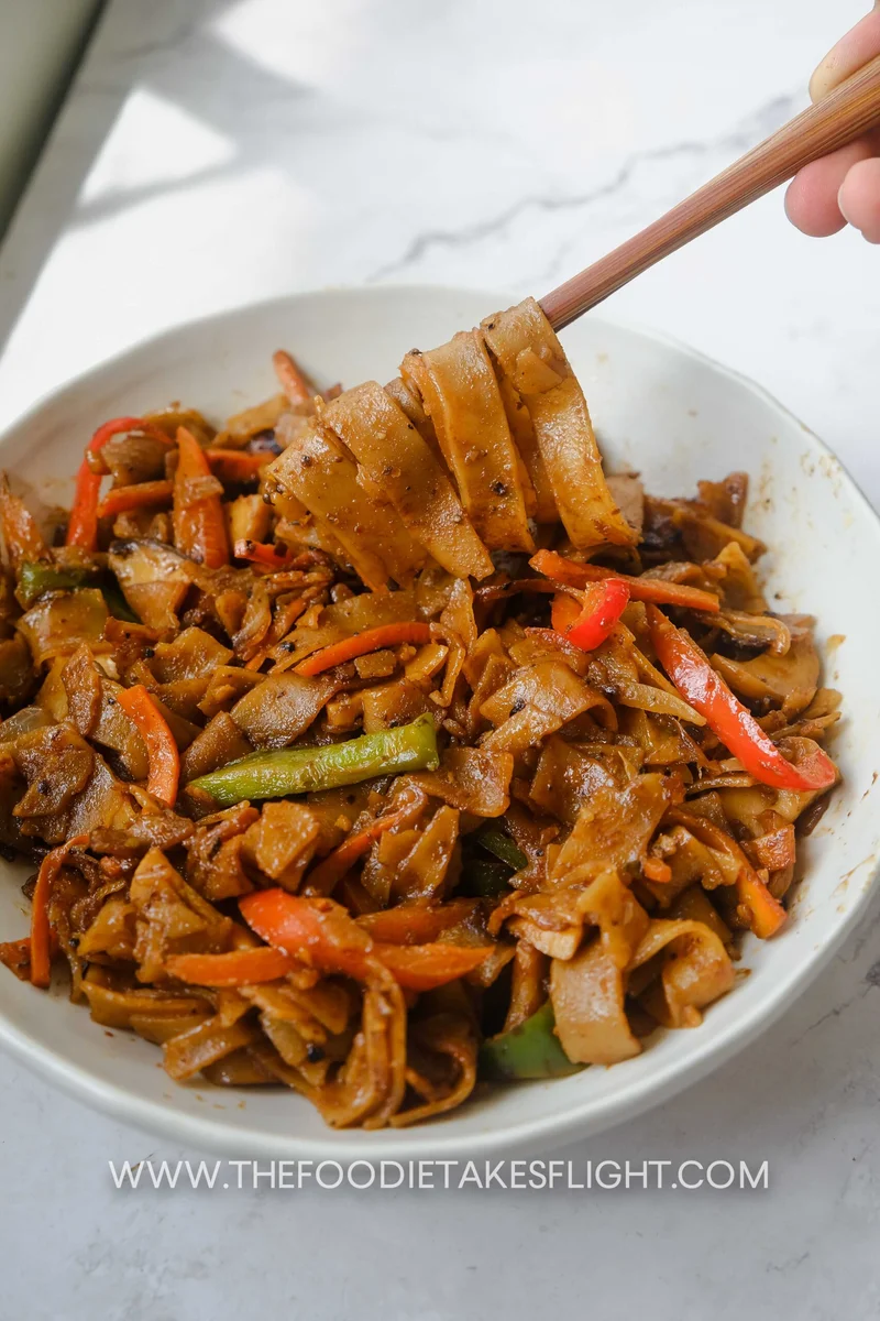 Spicy Black Pepper Hofan (Rice Noodles)