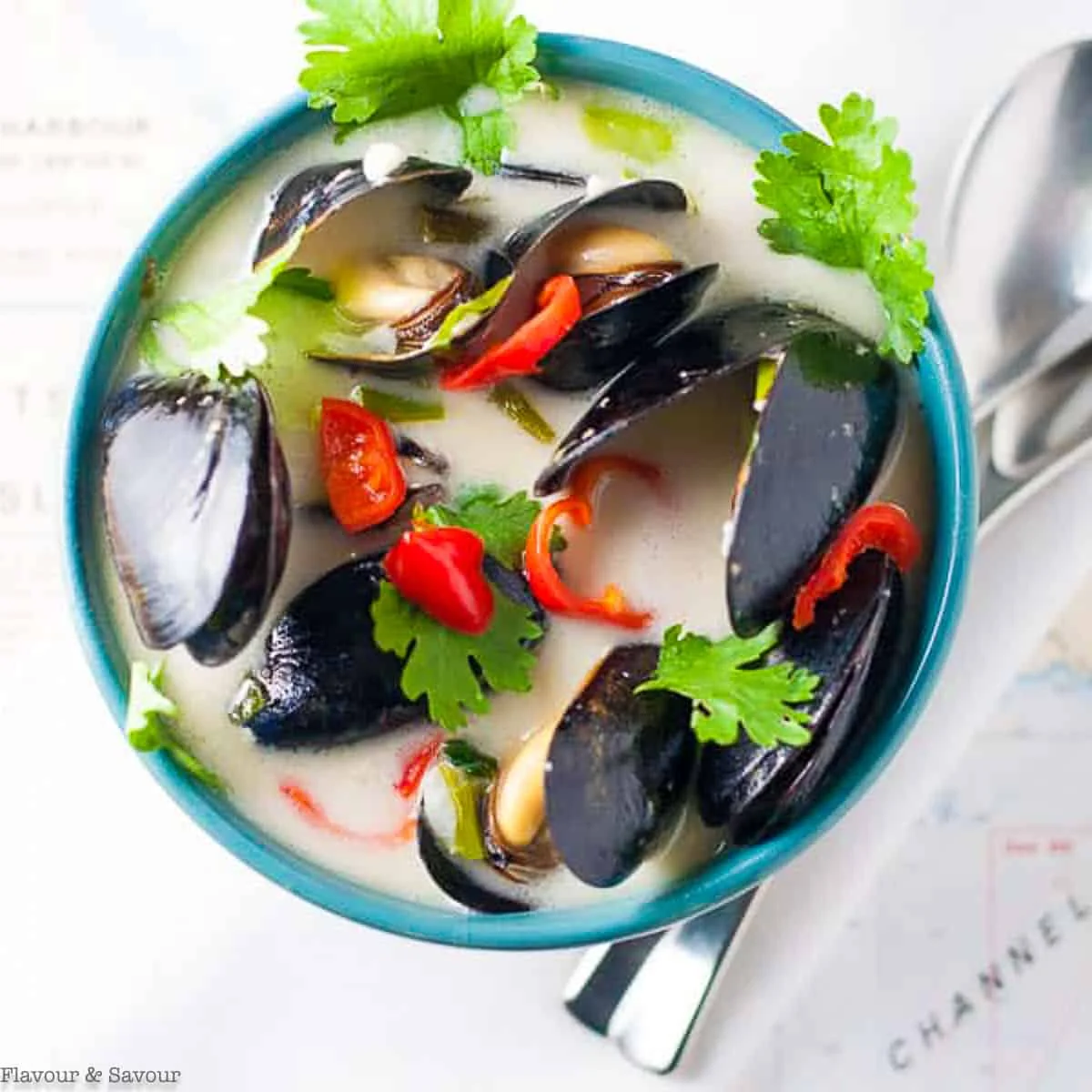 Spicy Thai Mussels