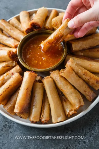 Lumpiang Shanghai vegano (rollitos de primavera filipinos)