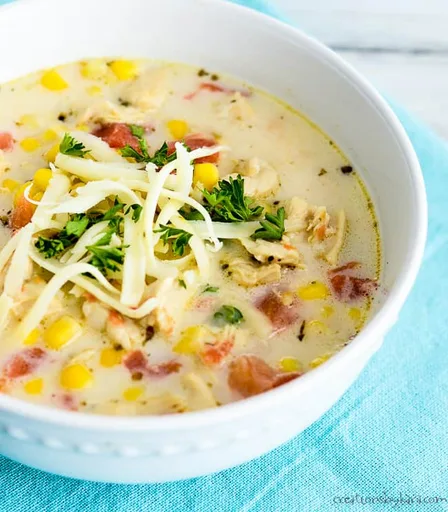 Sopa mexicana de pollo y maíz
