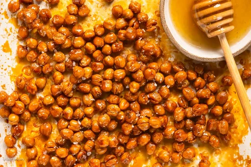 Receta de aperitivo de garbanzos: garbanzos crujientes tostados con miel
