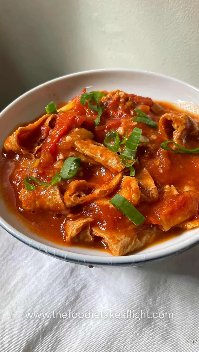 Vegan Chinese Tomato and "Egg" Stir-Fry