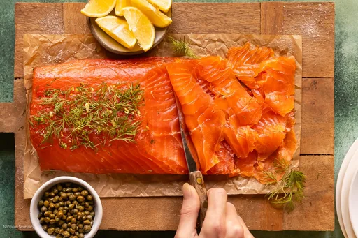 Receta de gravlax: cómo curar salmón
