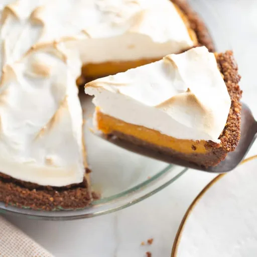 Tarta de boniato sin gluten con merengue de malvavisco