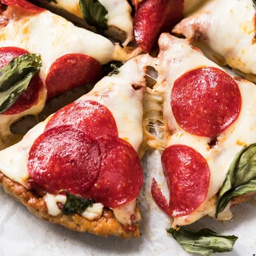 Masa de pizza cetogénica esponjosa (¡con levadura!)