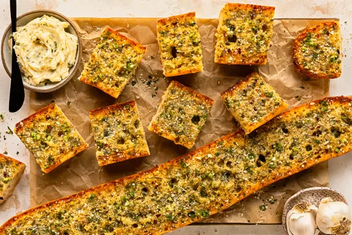 Roasted Garlic Garlic Bread