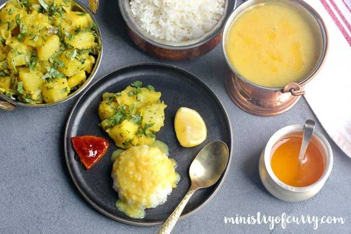 Batata Bhaji {Indian Spiced Potatoes} - Instant Pot
