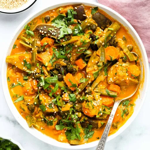 Traditional Bhogichi Bhaji | Maharashtrian Winter Vegetable Curry