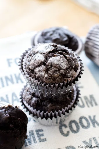 Dark Chocolate Banana Muffins