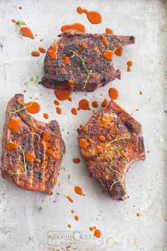 Chuletas de cerdo ahumadas