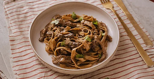 Strogonoff con pasta