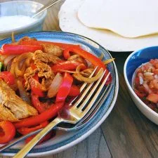 Fajitas de pollo caseras