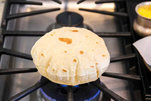 Phulka Roti Recipe (Soft Indian Flatbread)