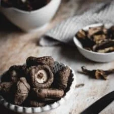Dehydrating Mushrooms In a Dehydrator