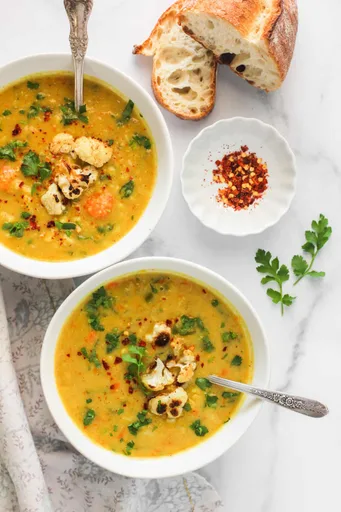 Mulligatawny Soup | Low Carb Vegetarian