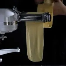 Cómo hacer pasta casera fácil con y sin tu KitchenAid