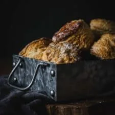 Easy Irish Buttermilk Scones