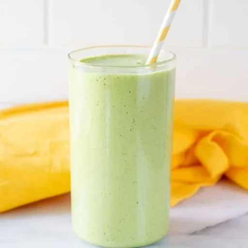 Batido de piña y espinacas