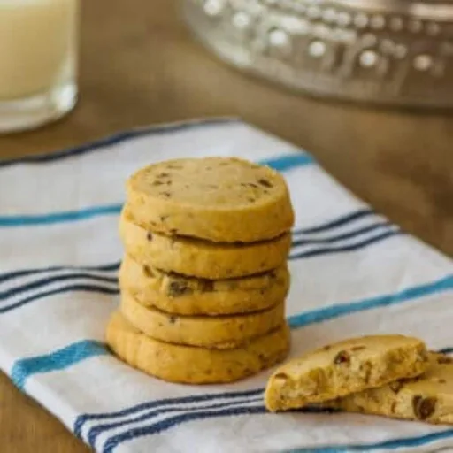 Pistachio and Cardamom Cookies