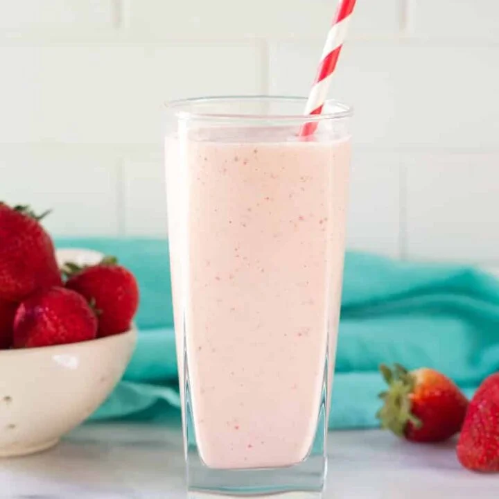 Strawberry Banana Pineapple Smoothie