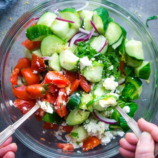 Ensalada griega de pepino y tomate