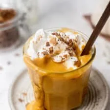 Nourishing Pumpkin Smoothie (pie in a glass!)