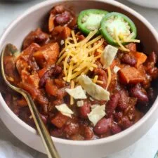 Hearty Sweet Potato Chili with Beans (veggie-loaded)