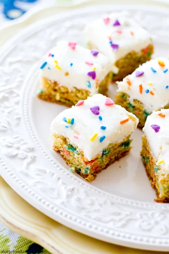 Funfetti Blondie Bites