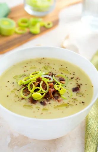 Sopa Cremosa de Patata y Puerro