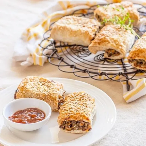 Mushroom Lentil Rolls (Vegetarian Sausage Rolls)