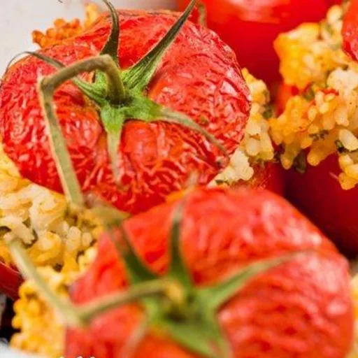 Tomates rellenos de arroz
