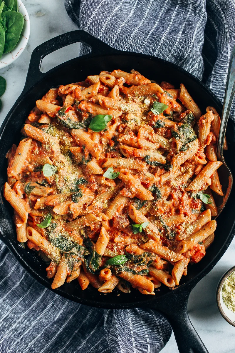 Creamy Tomato Spinach Pasta