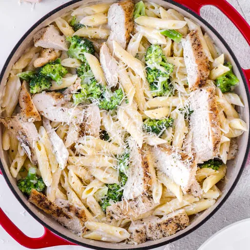 Chicken Broccoli Alfredo