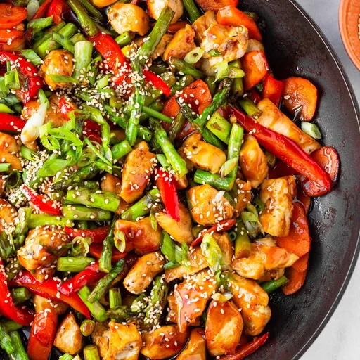 Salteño de pollo teriyaki
