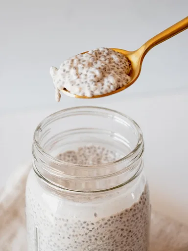 Pudín de chía de 5 ingredientes (vainilla o chocolate)