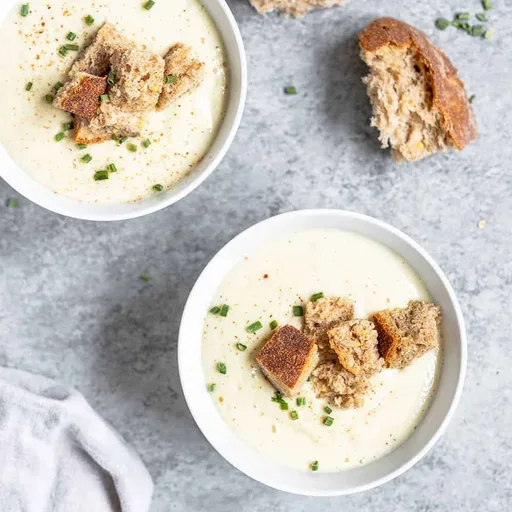 Creamy Vegan Cauliflower Soup