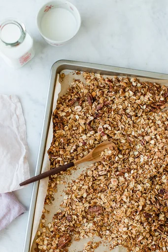 Cinnamon Granola